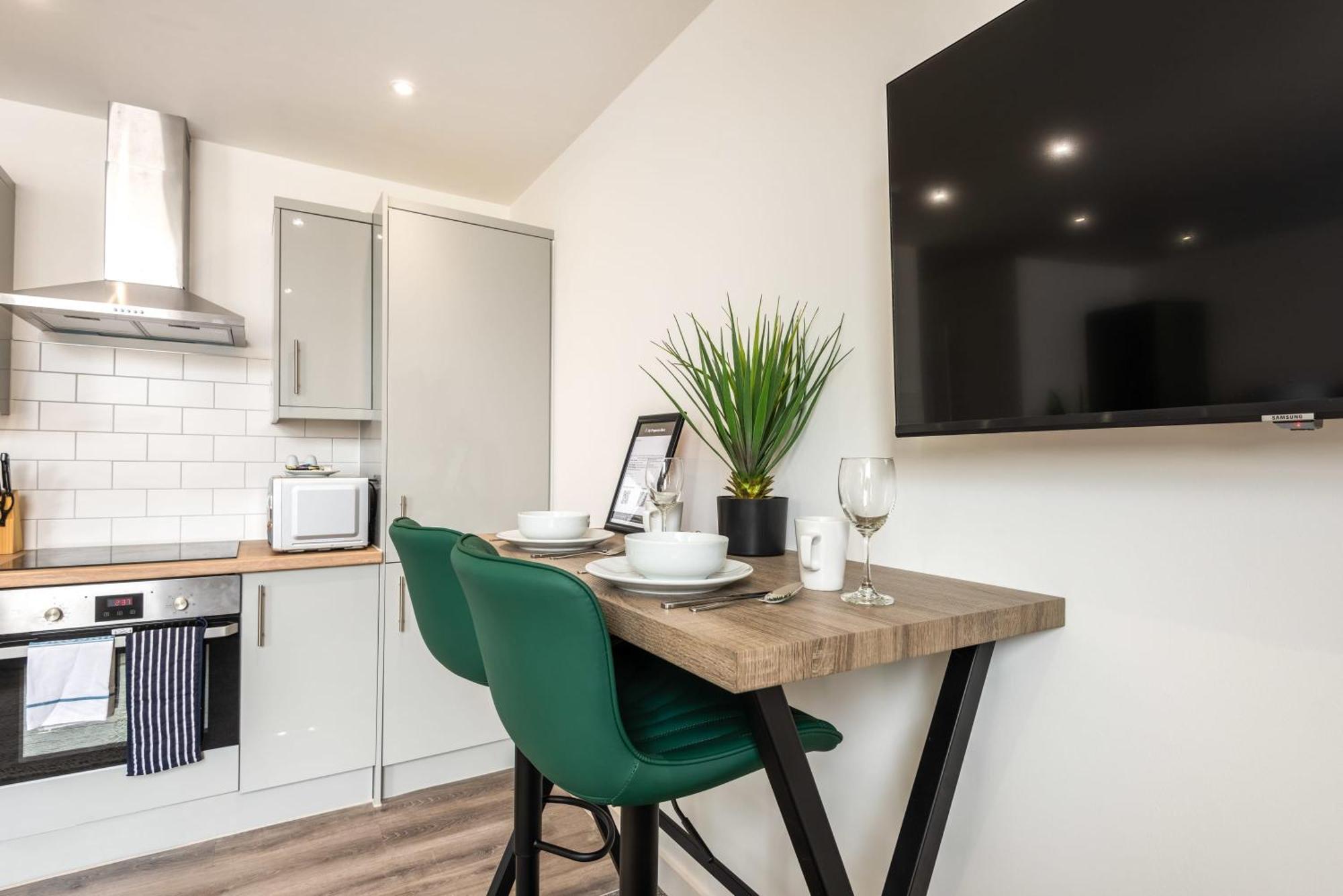 Contemporary 1 Bed Central Rotherham Studio Dış mekan fotoğraf